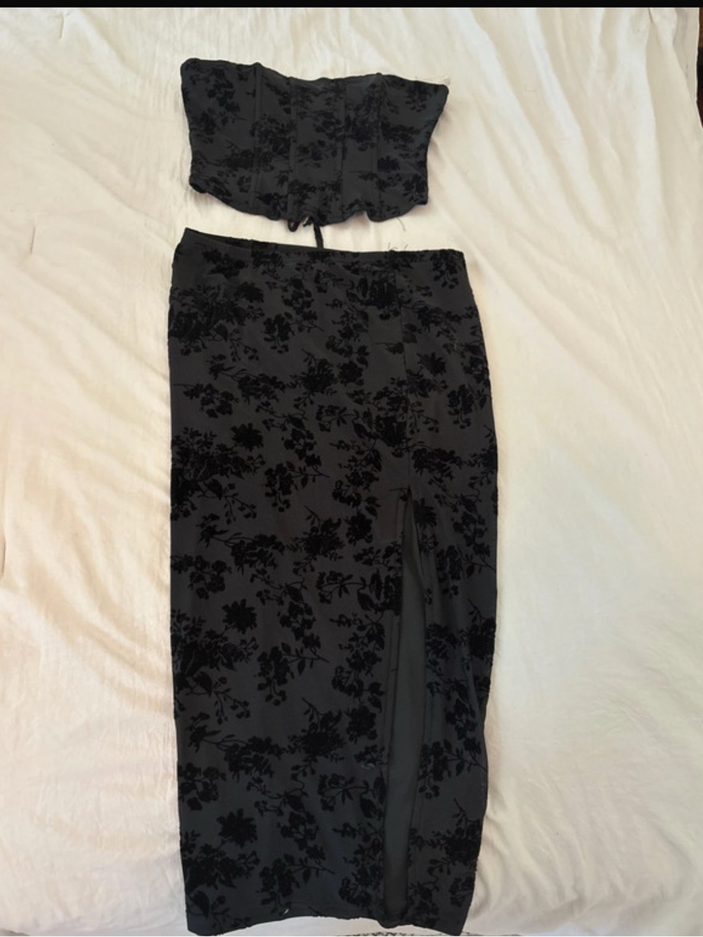 Windsor Black Floral Velvet Maxi Skirt Set